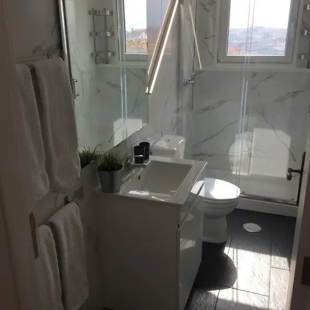 Apartment Batalha Moon House By Apartments2Enjoy *