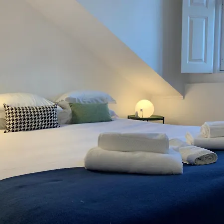 Apartment Batalha Moon House By Apartments2Enjoy *